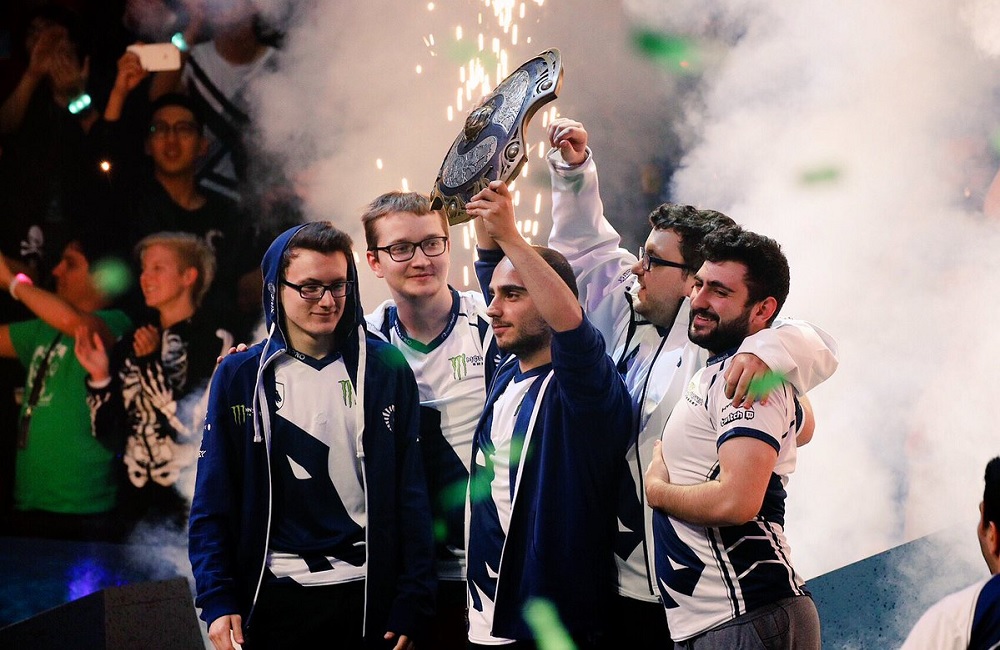 Team Liquid Kadrosuyla Yollarını Ayırdı 