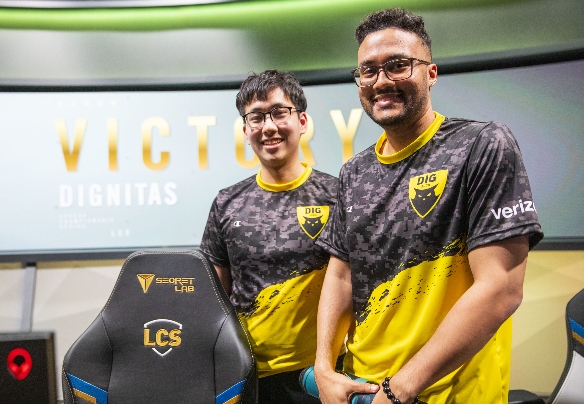 Dignitas Aphromoo