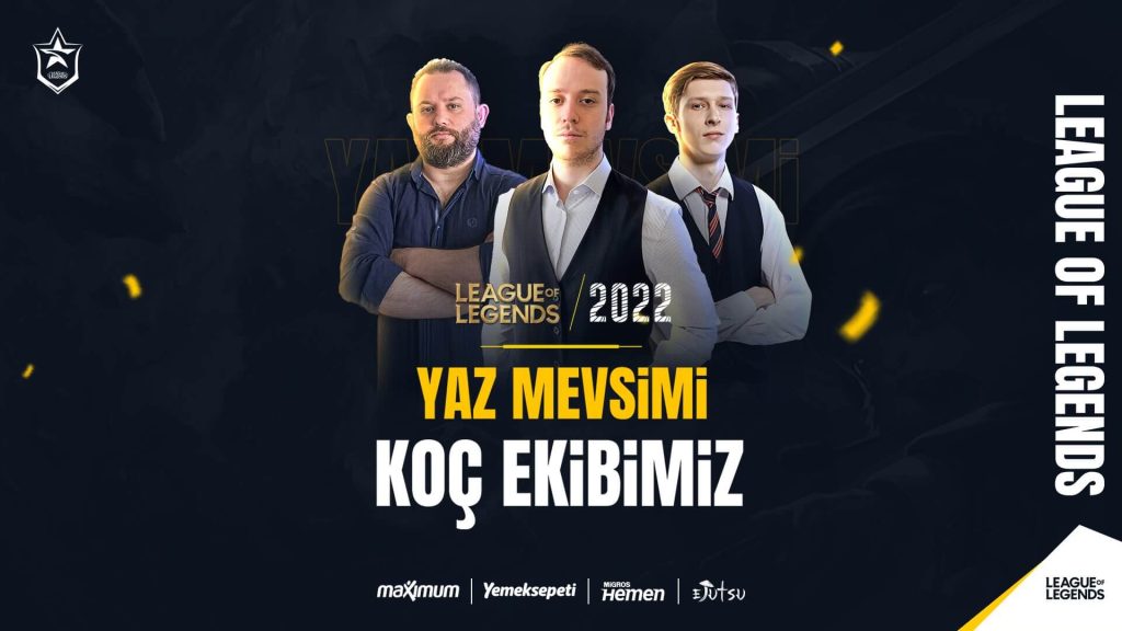 Fenerbahçe Espor Şampiyonluk Ligi 2022 Yaz Mevsimi koç kadrosunu tanıttı