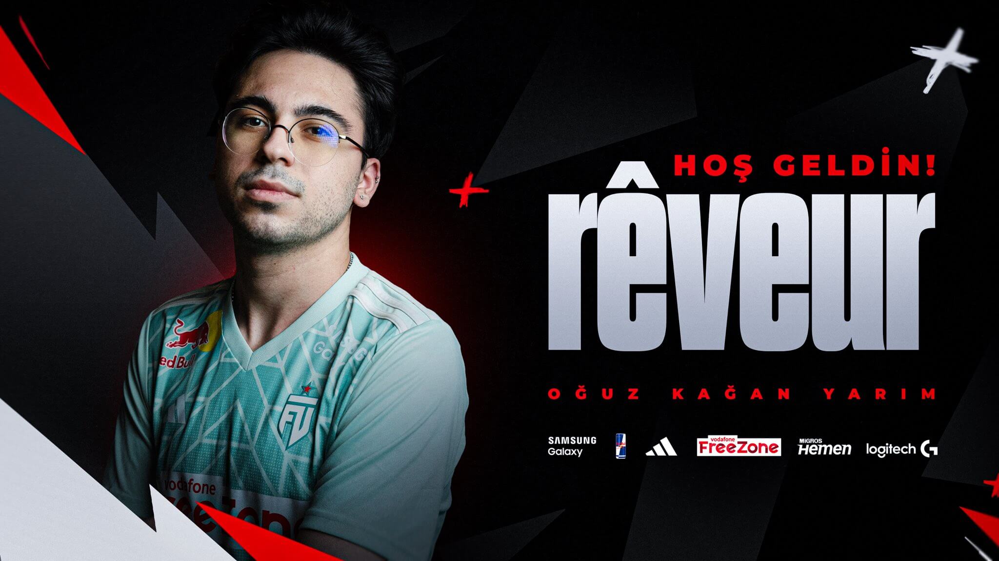 FUT Esports VALORANT takımında rêveur ile devam dedi